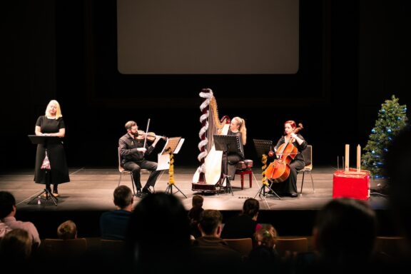 Vánoční koncert pro děti: <br /> Na andělských strunách harfy