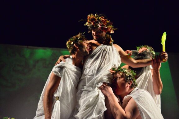 Vosto5: Souboj Titánků