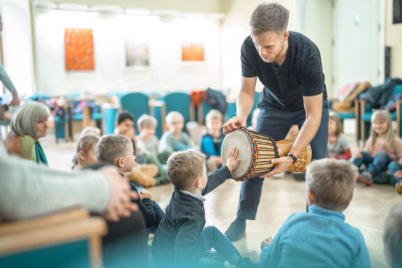 Mladí ladí dětem: Timbalooloo pro rodiče s dětmi I.