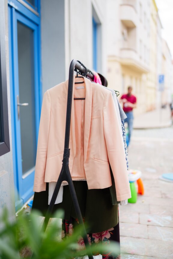 Dobročinnej Blešák vol. 8