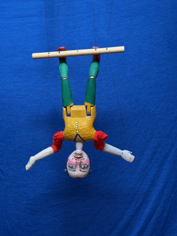 Loutkový cirkus v parku