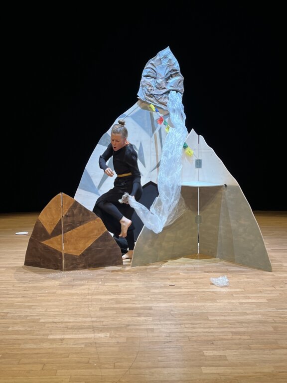 Divadlo Hedárium: Čupřina a himálajský horyduch