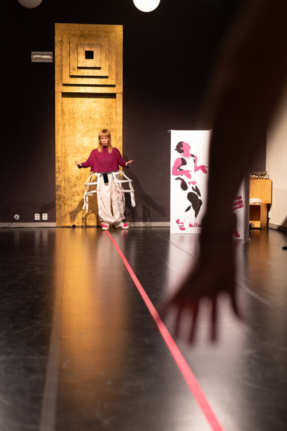 Ostružina: Pohybovník