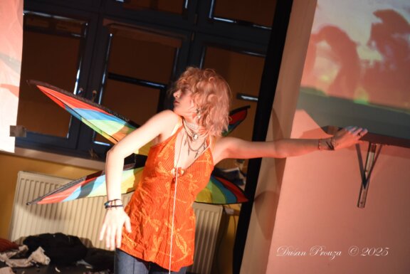 Talent drama studio: Hikikomory