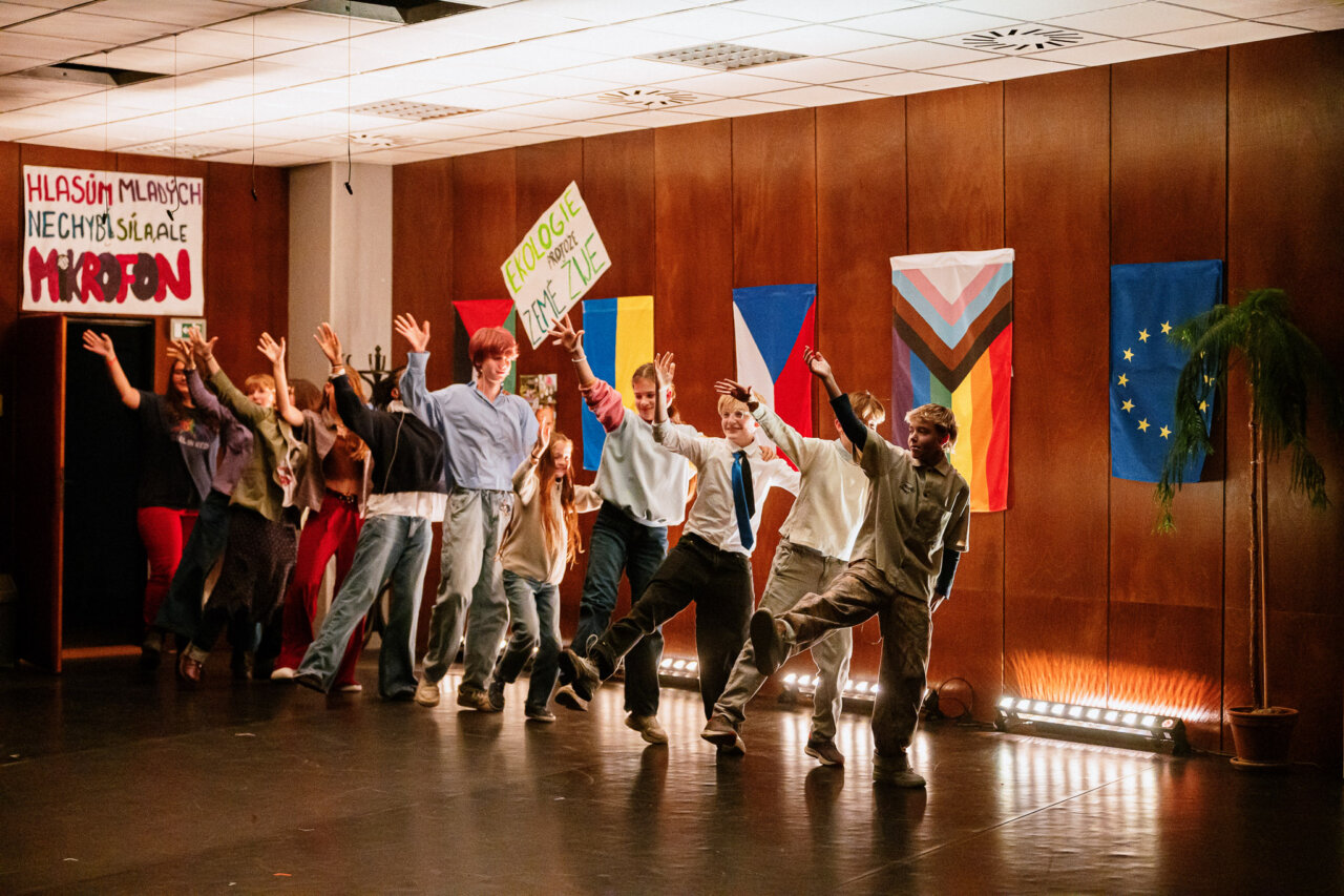 Zapětdvanáct: A&nbsp;proč?