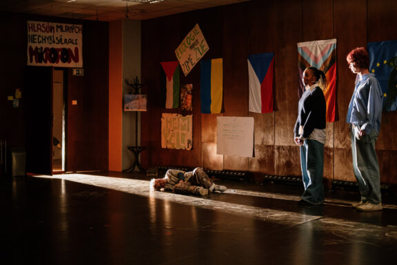 Zapětdvanáct: A proč?