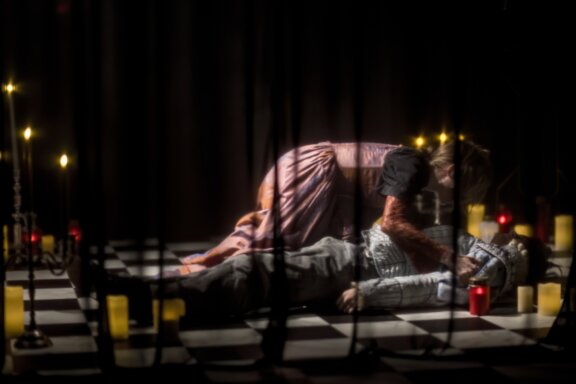 Romeo, Julie a&nbsp;rodiče