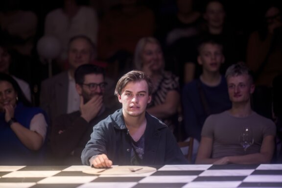 Romeo, Julie a&nbsp;rodiče