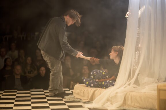 Romeo, Julie a&nbsp;rodiče
