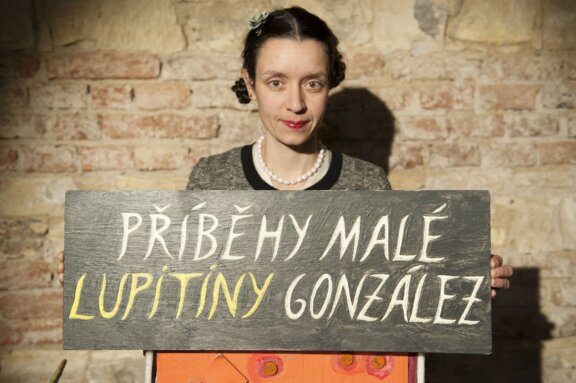 Loutky bez hranic: Příběhy malé Lupitiny González